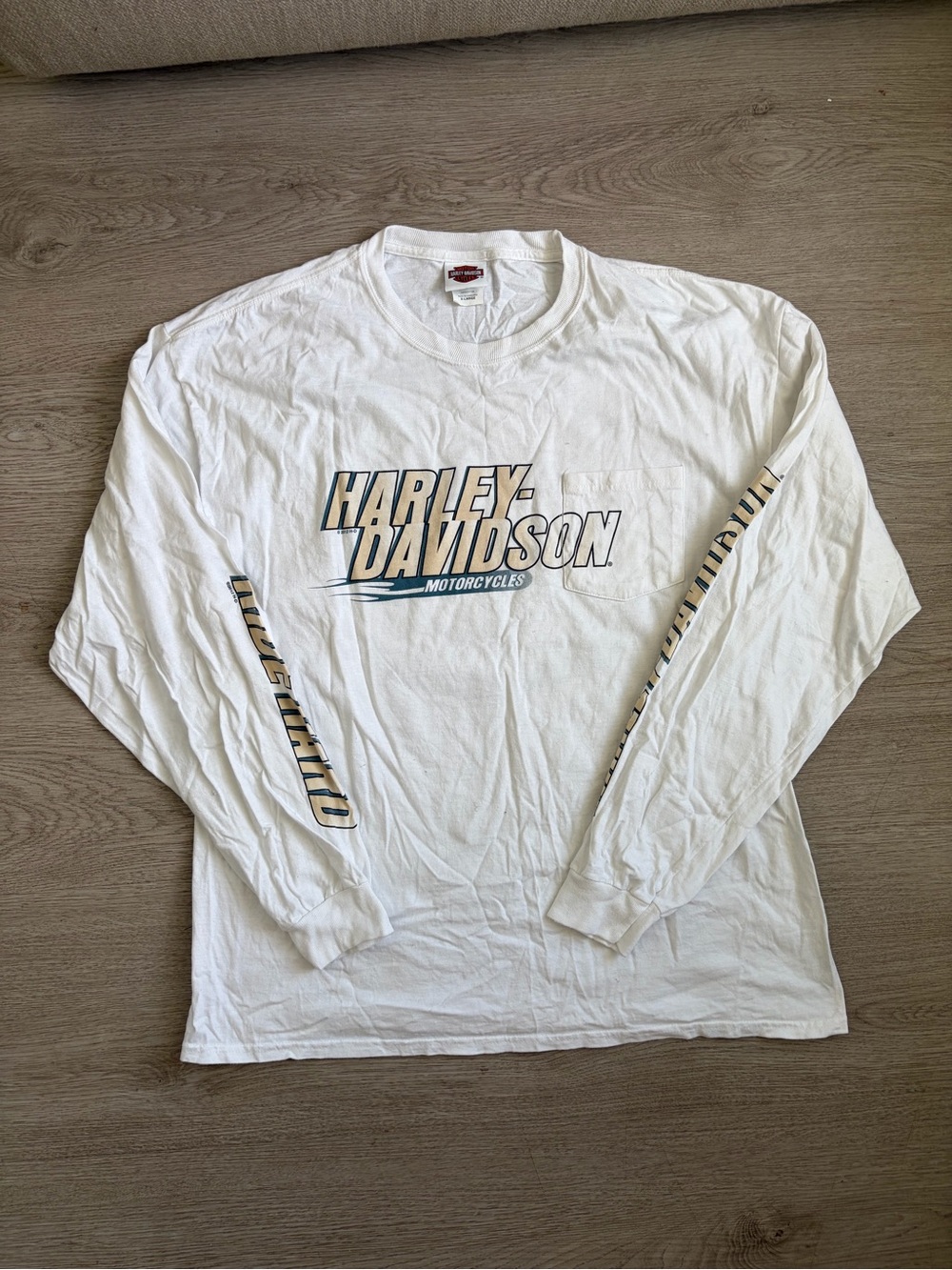 Harley-Davidson White Long Sleeve Logo Tee with Pocket